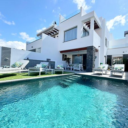 Welcome To Villa Bali A Luxurious Modern Getaway Los Cristianos  Luaran gambar