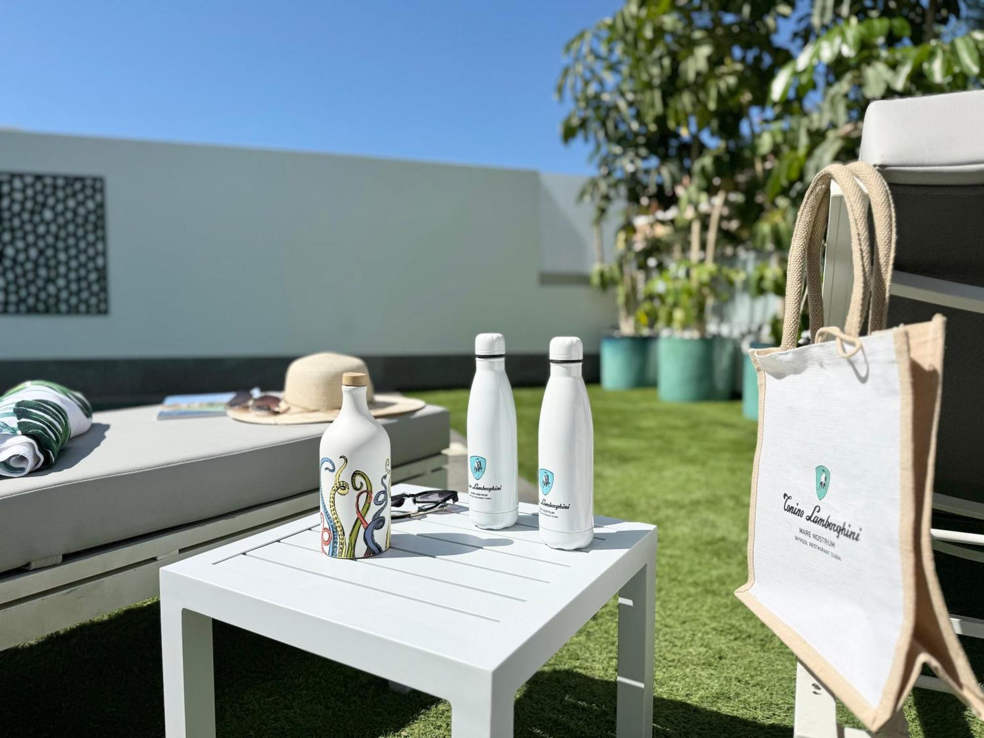 Welcome To Villa Bali A Luxurious Modern Getaway Los Cristianos  Luaran gambar