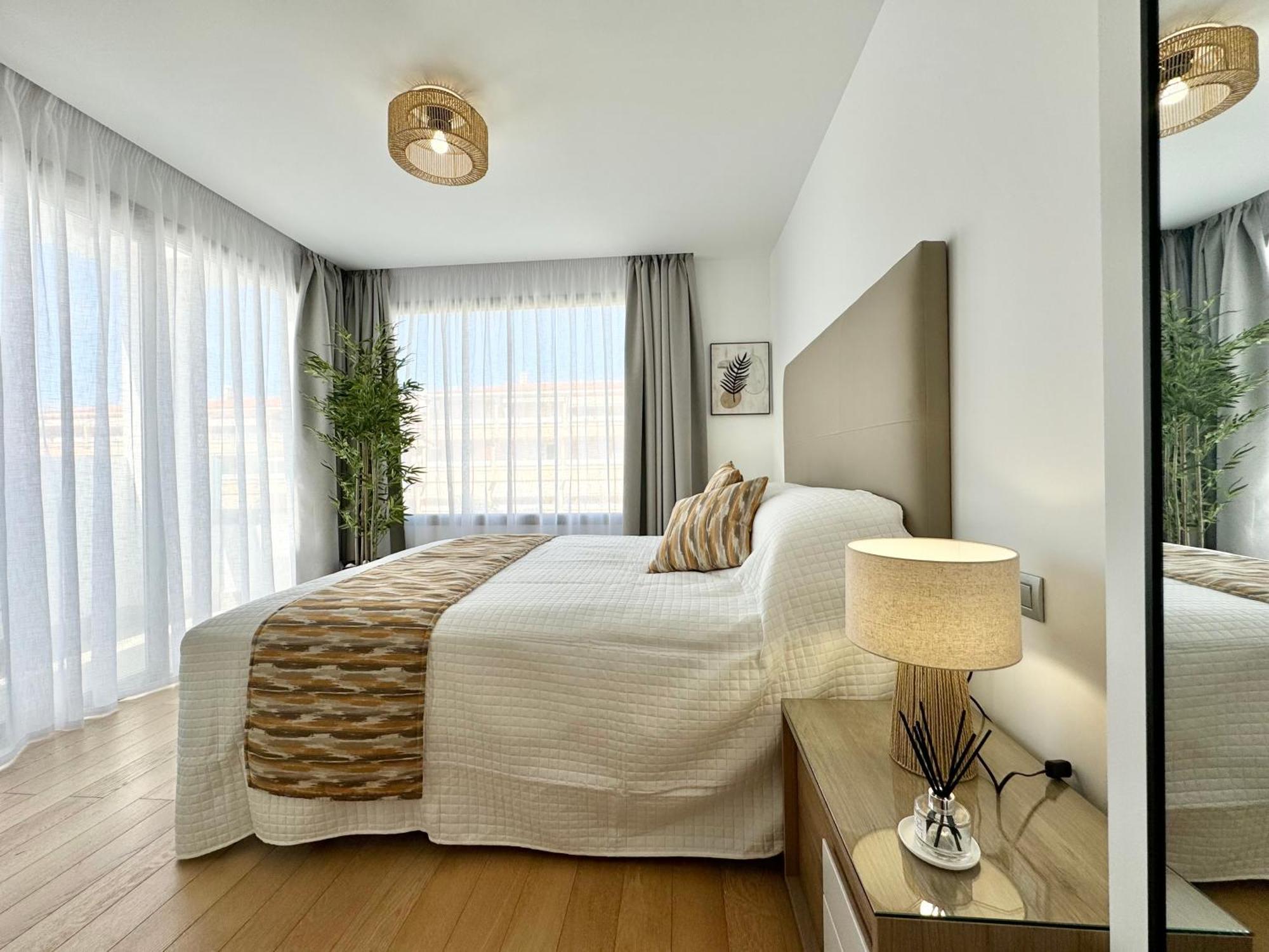 Welcome To Villa Bali A Luxurious Modern Getaway Los Cristianos  Luaran gambar