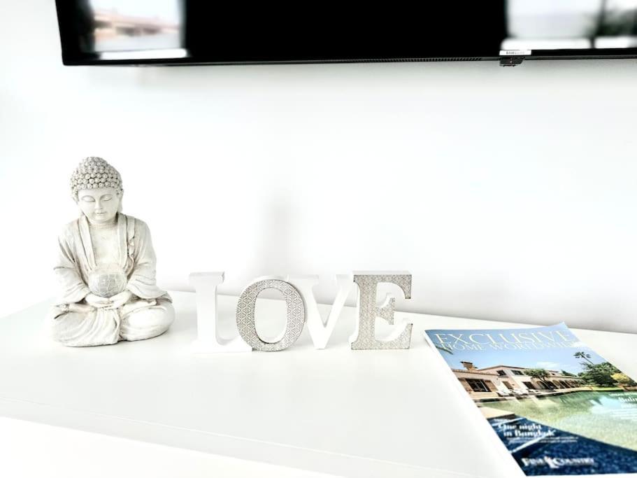 Welcome To Villa Bali A Luxurious Modern Getaway Los Cristianos  Luaran gambar